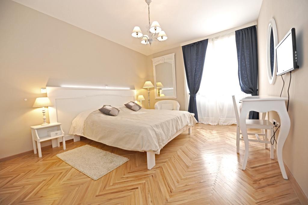 Tinel Rooms Old City Center Zara Camera foto