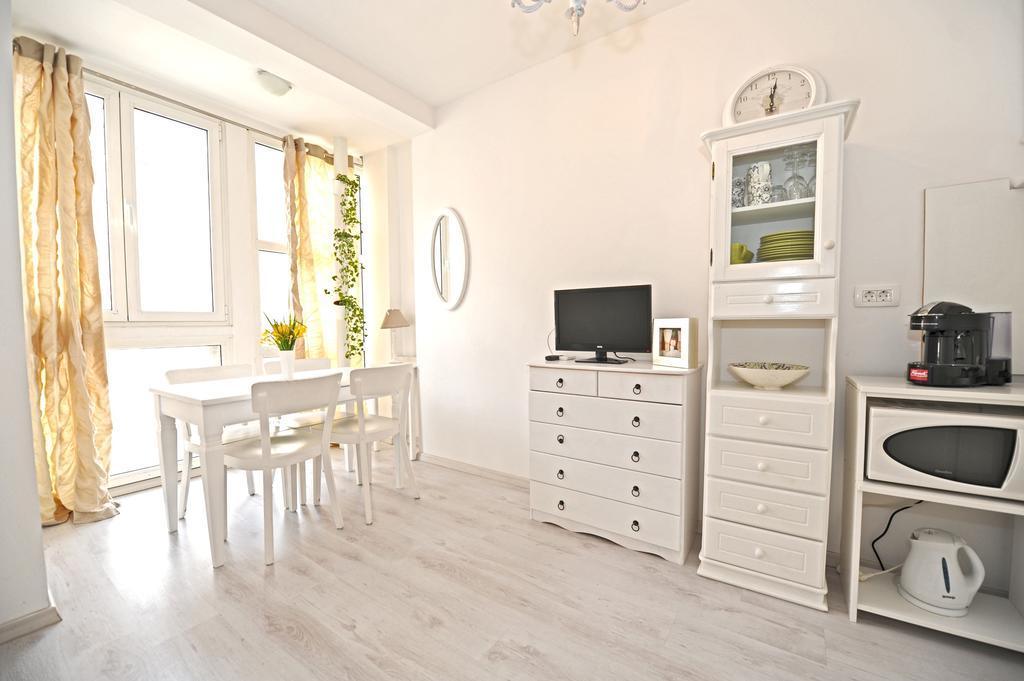 Tinel Rooms Old City Center Zara Camera foto